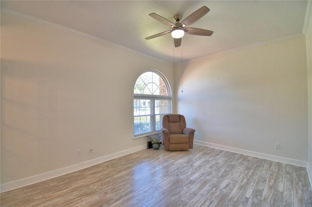 Active With Contract: $525,000 (4 beds, 2 baths, 2285 Square Feet)