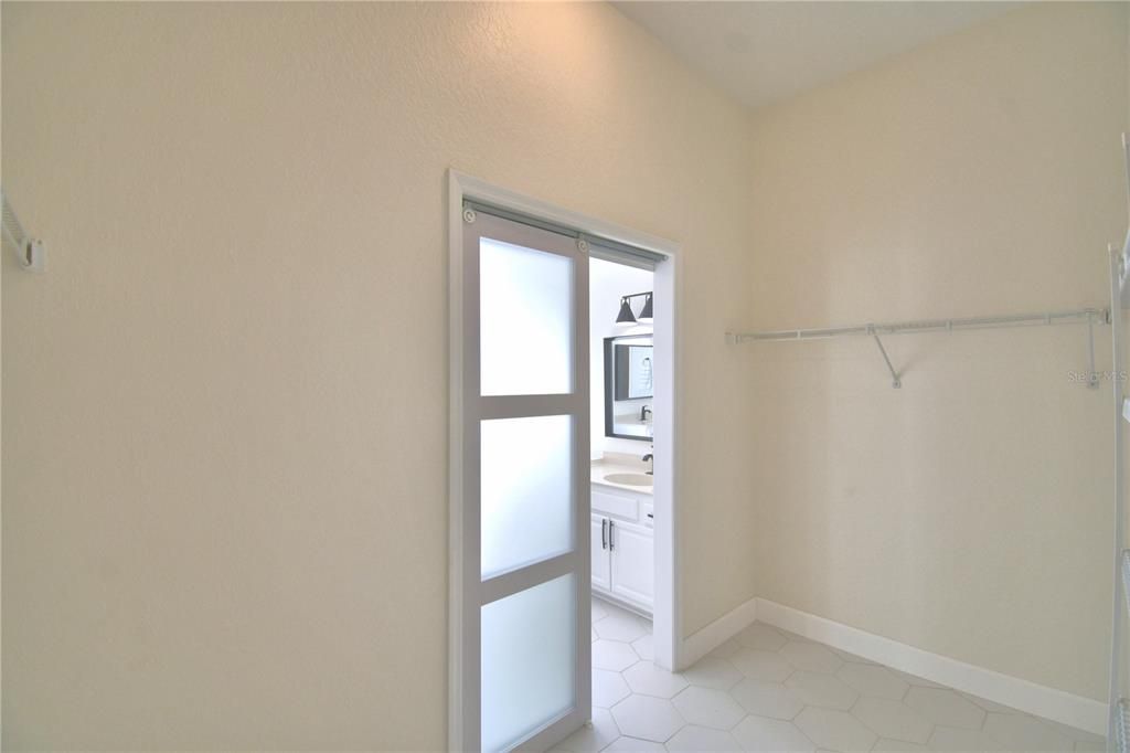 Active With Contract: $525,000 (4 beds, 2 baths, 2285 Square Feet)