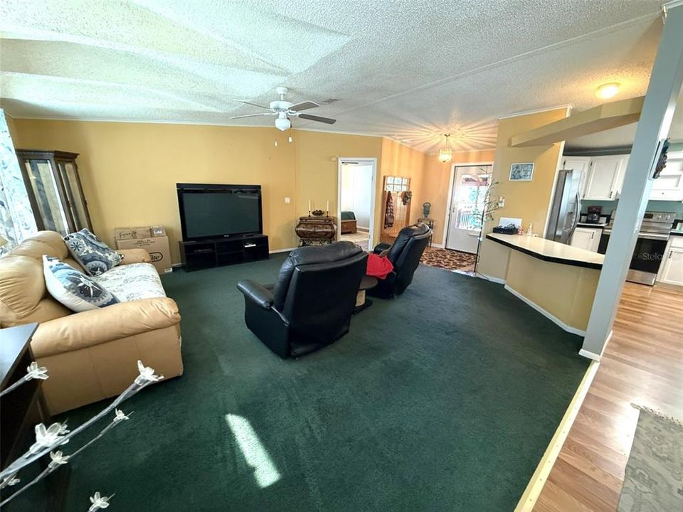 For Sale: $295,000 (3 beds, 2 baths, 1960 Square Feet)