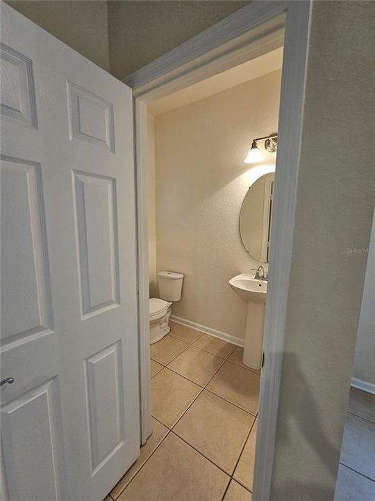 En Renta: $2,550 (3 camas, 3 baños, 2059 Pies cuadrados)