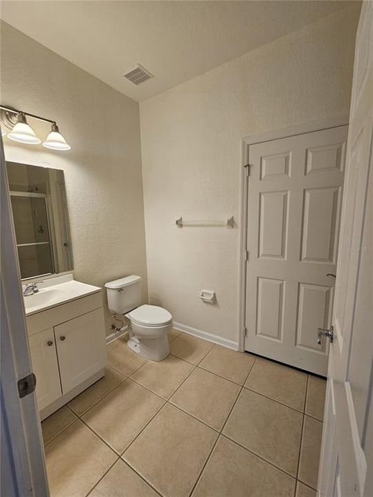 En Renta: $2,550 (3 camas, 3 baños, 2059 Pies cuadrados)