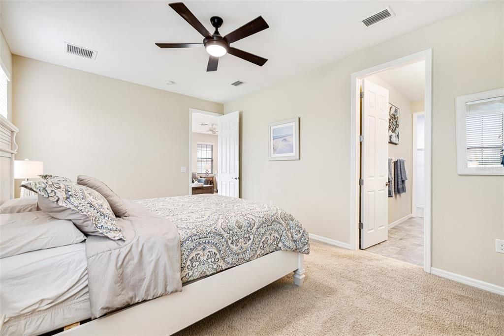 待售: $399,000 (3 贝兹, 2 浴室, 1532 平方英尺)