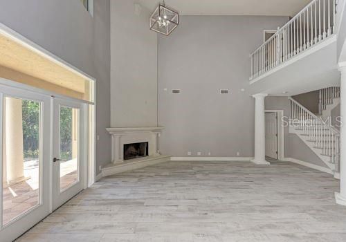 For Rent: $6,995 (5 beds, 3 baths, 5704 Square Feet)