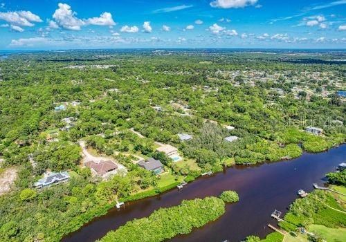 For Rent: $6,995 (5 beds, 3 baths, 5704 Square Feet)