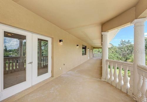 For Rent: $6,995 (5 beds, 3 baths, 5704 Square Feet)