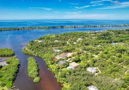 For Rent: $6,995 (5 beds, 3 baths, 5704 Square Feet)