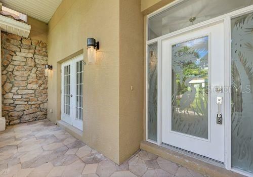 For Rent: $6,995 (5 beds, 3 baths, 5704 Square Feet)