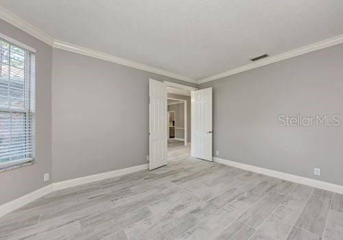 For Rent: $6,995 (5 beds, 3 baths, 5704 Square Feet)