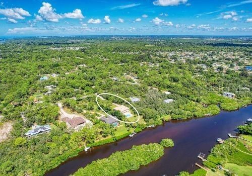 For Rent: $6,995 (5 beds, 3 baths, 5704 Square Feet)