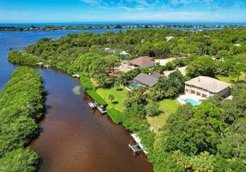 For Rent: $6,995 (5 beds, 3 baths, 5704 Square Feet)