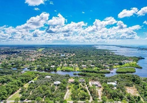 For Rent: $6,995 (5 beds, 3 baths, 5704 Square Feet)