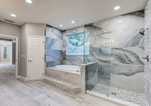 For Rent: $6,995 (5 beds, 3 baths, 5704 Square Feet)