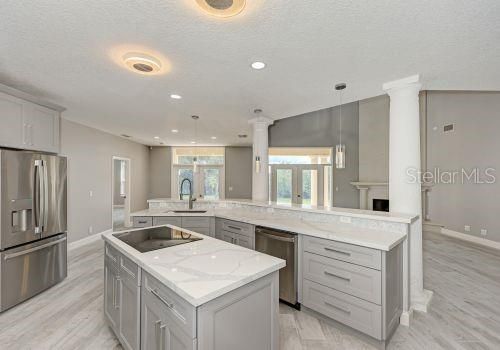 For Rent: $6,995 (5 beds, 3 baths, 5704 Square Feet)