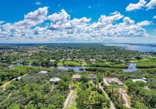 For Rent: $6,995 (5 beds, 3 baths, 5704 Square Feet)