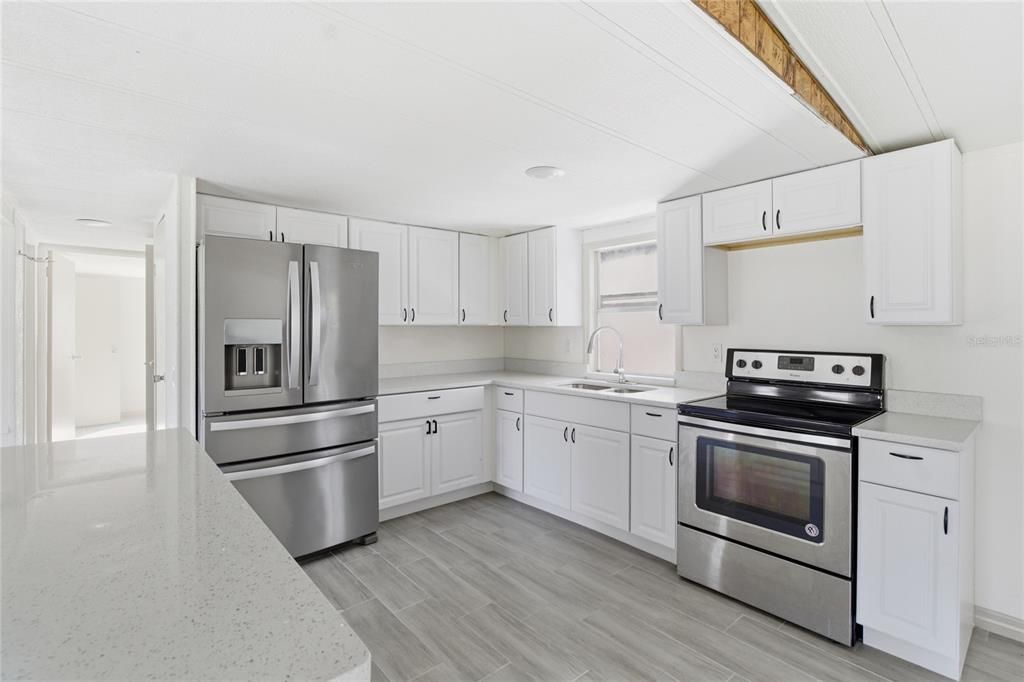 На продажу: $220,000 (3 спален, 2 ванн, 1344 Квадратных фут)