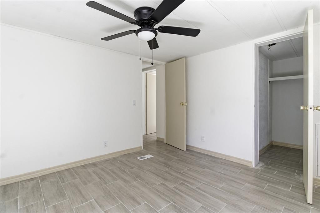 На продажу: $220,000 (3 спален, 2 ванн, 1344 Квадратных фут)