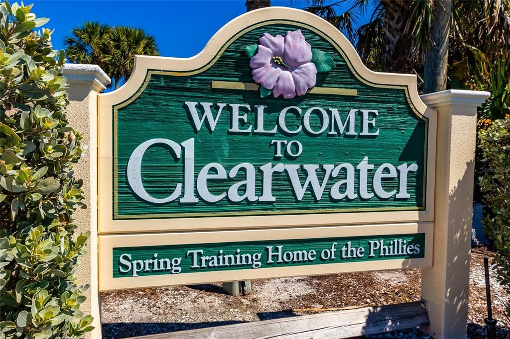 For Sale: $665,000 (2 beds, 2 baths, 1364 Square Feet)