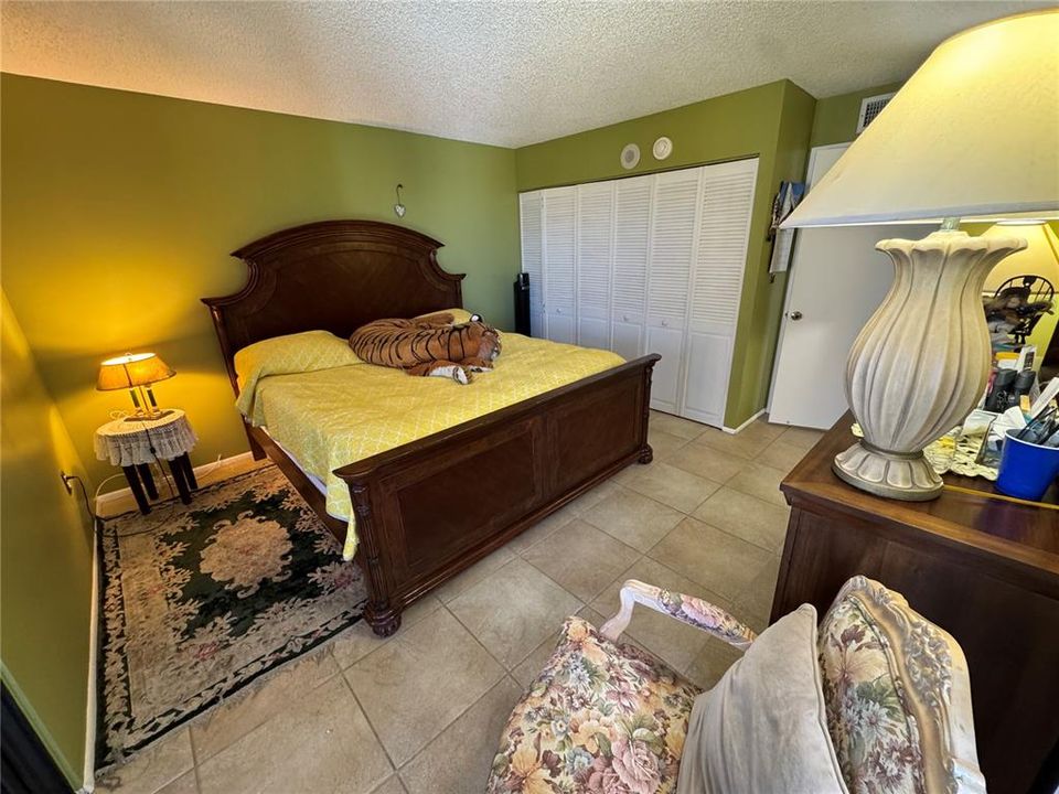 For Sale: $665,000 (2 beds, 2 baths, 1364 Square Feet)