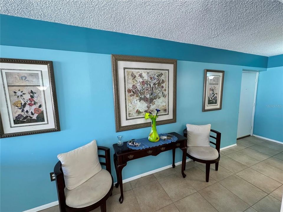 For Sale: $665,000 (2 beds, 2 baths, 1364 Square Feet)