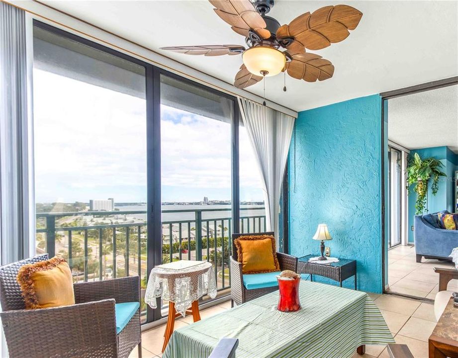 For Sale: $665,000 (2 beds, 2 baths, 1364 Square Feet)