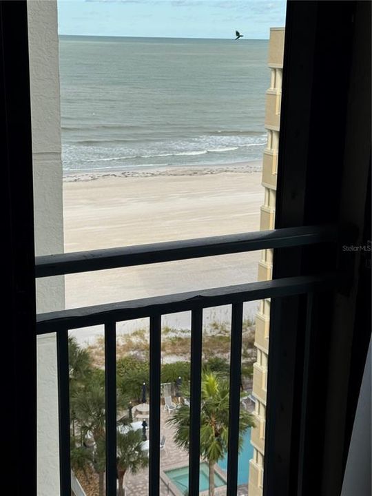 For Sale: $665,000 (2 beds, 2 baths, 1364 Square Feet)