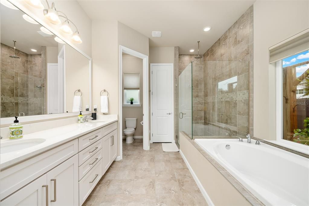 En Venta: $527,000 (3 camas, 2 baños, 2099 Pies cuadrados)