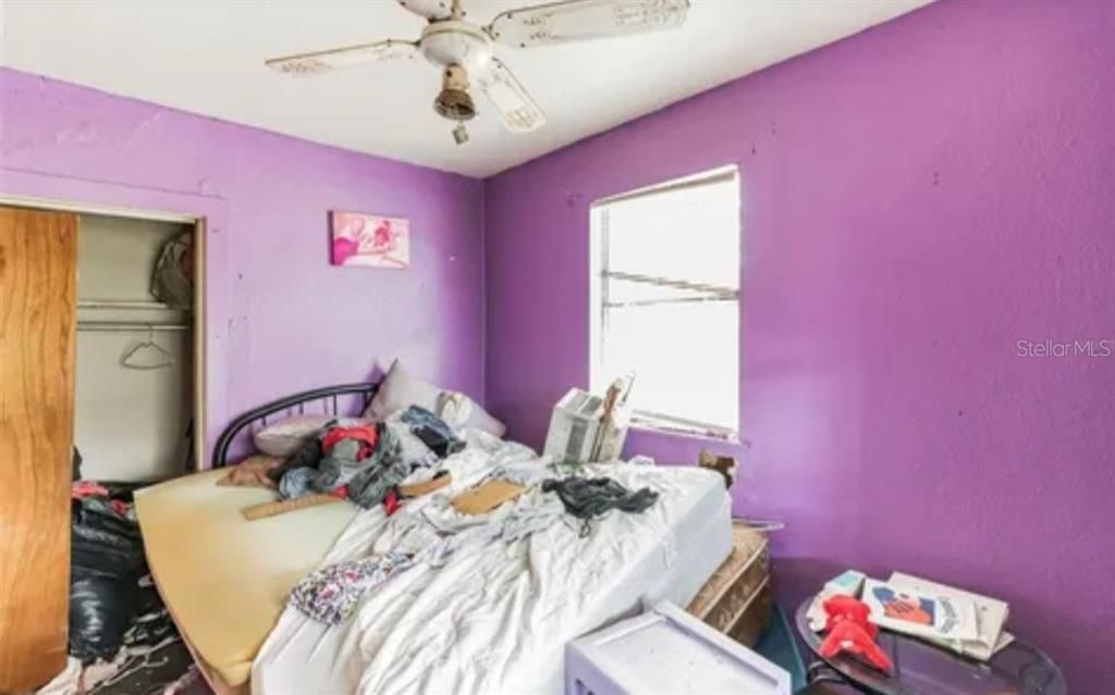 Active With Contract: $80,000 (2 beds, 1 baths, 830 Square Feet)