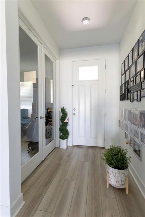 For Rent: $4,100 (6 beds, 4 baths, 3299 Square Feet)