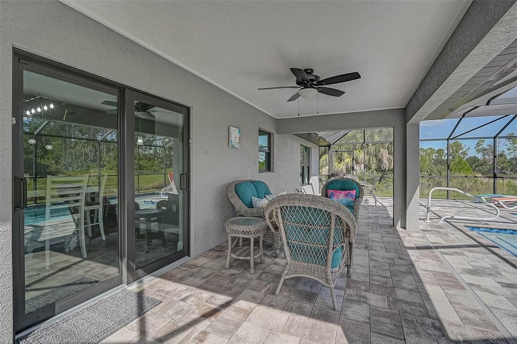 Activo con contrato: $469,900 (3 camas, 2 baños, 1436 Pies cuadrados)