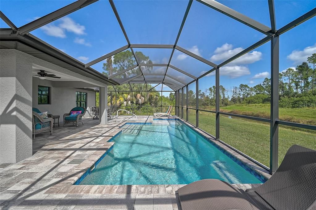 Activo con contrato: $469,900 (3 camas, 2 baños, 1436 Pies cuadrados)