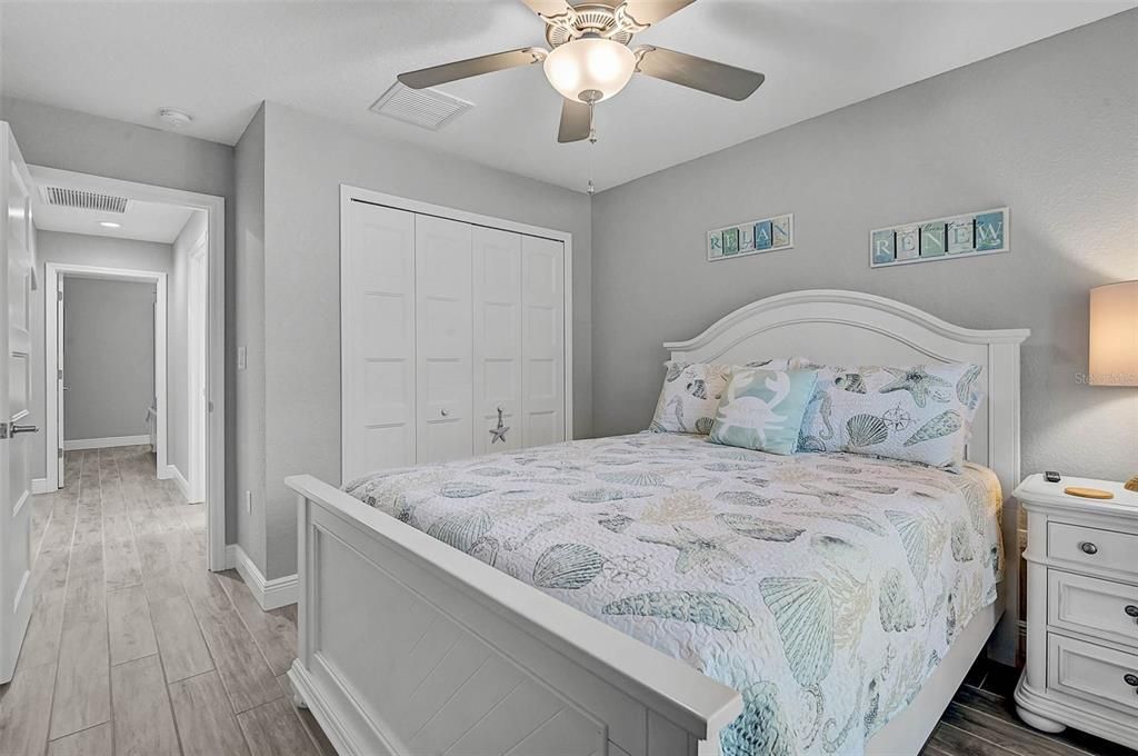 Activo con contrato: $469,900 (3 camas, 2 baños, 1436 Pies cuadrados)