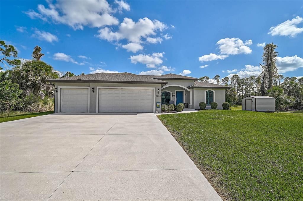 Activo con contrato: $469,900 (3 camas, 2 baños, 1436 Pies cuadrados)