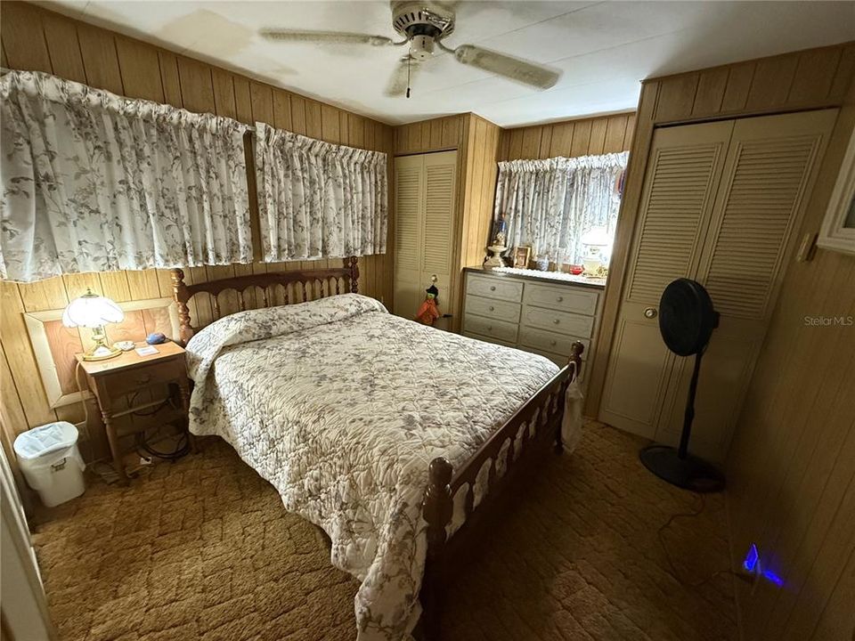 For Sale: $150,000 (2 beds, 2 baths, 880 Square Feet)