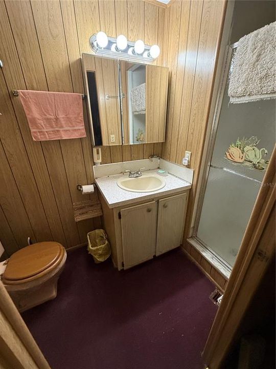 For Sale: $150,000 (2 beds, 2 baths, 880 Square Feet)