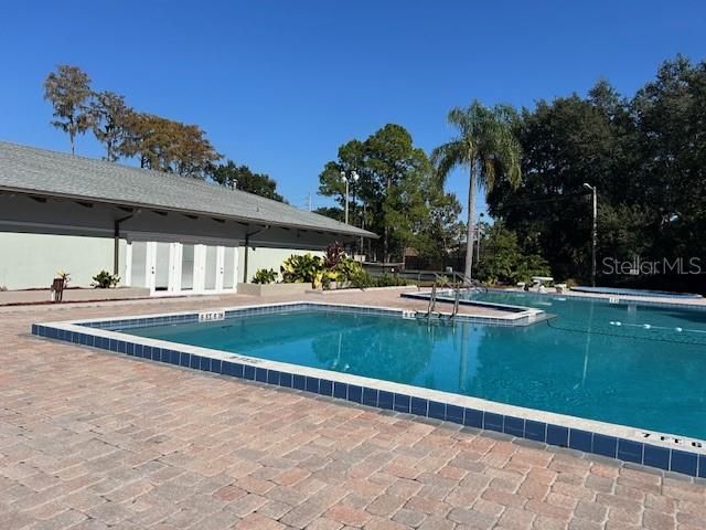 En Venta: $265,000 (3 camas, 2 baños, 1050 Pies cuadrados)