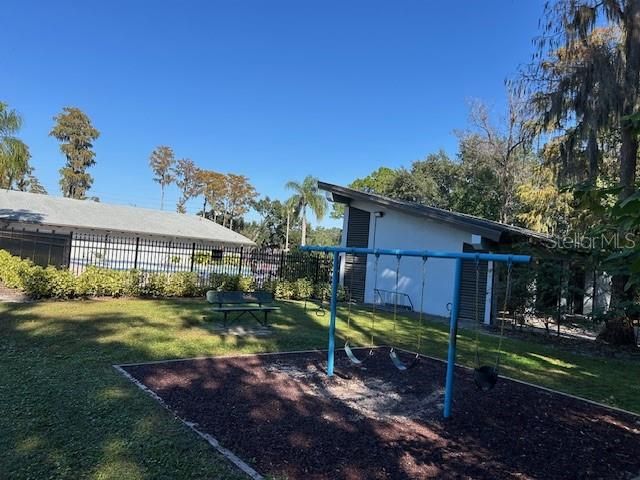 En Venta: $265,000 (3 camas, 2 baños, 1050 Pies cuadrados)