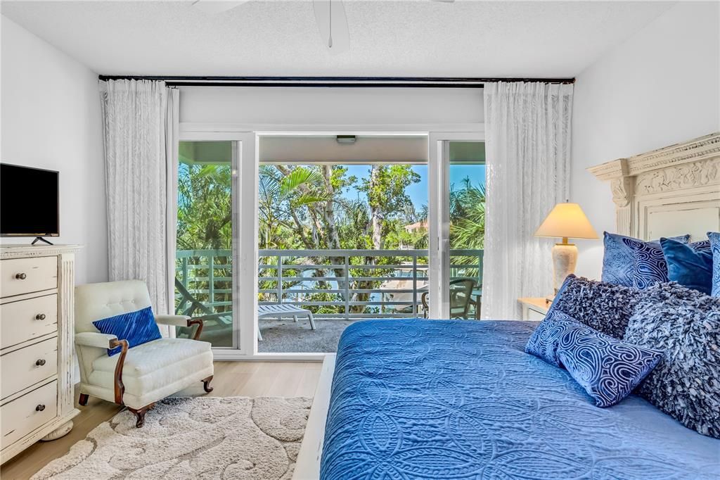 В аренду: $9,000 (2 спален, 2 ванн, 1514 Квадратных фут)