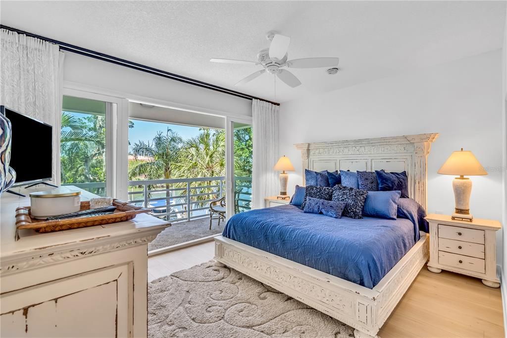 В аренду: $9,000 (2 спален, 2 ванн, 1514 Квадратных фут)