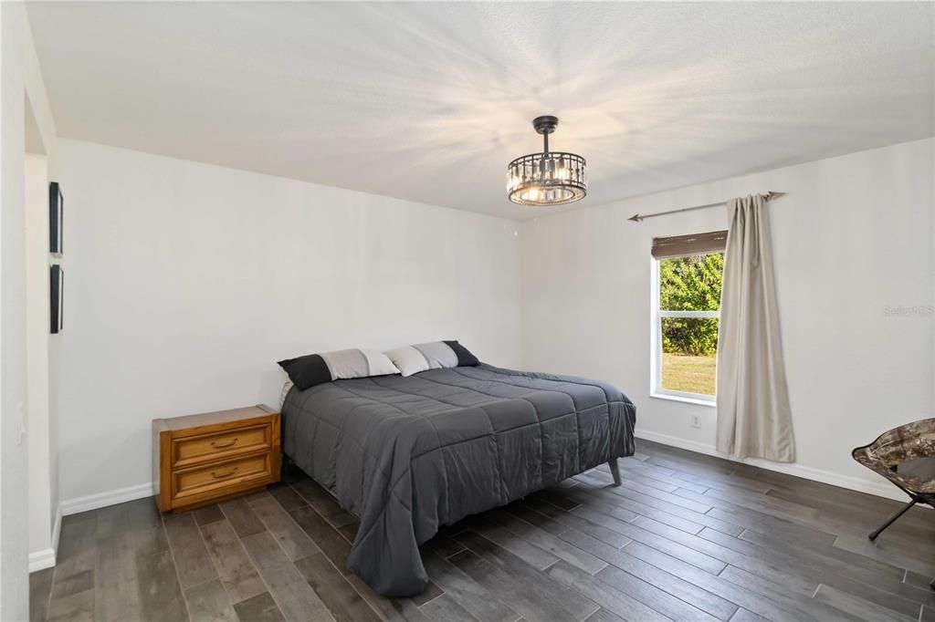 待售: $315,000 (3 贝兹, 2 浴室, 1883 平方英尺)