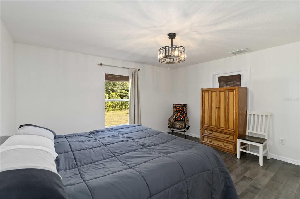 待售: $315,000 (3 贝兹, 2 浴室, 1883 平方英尺)