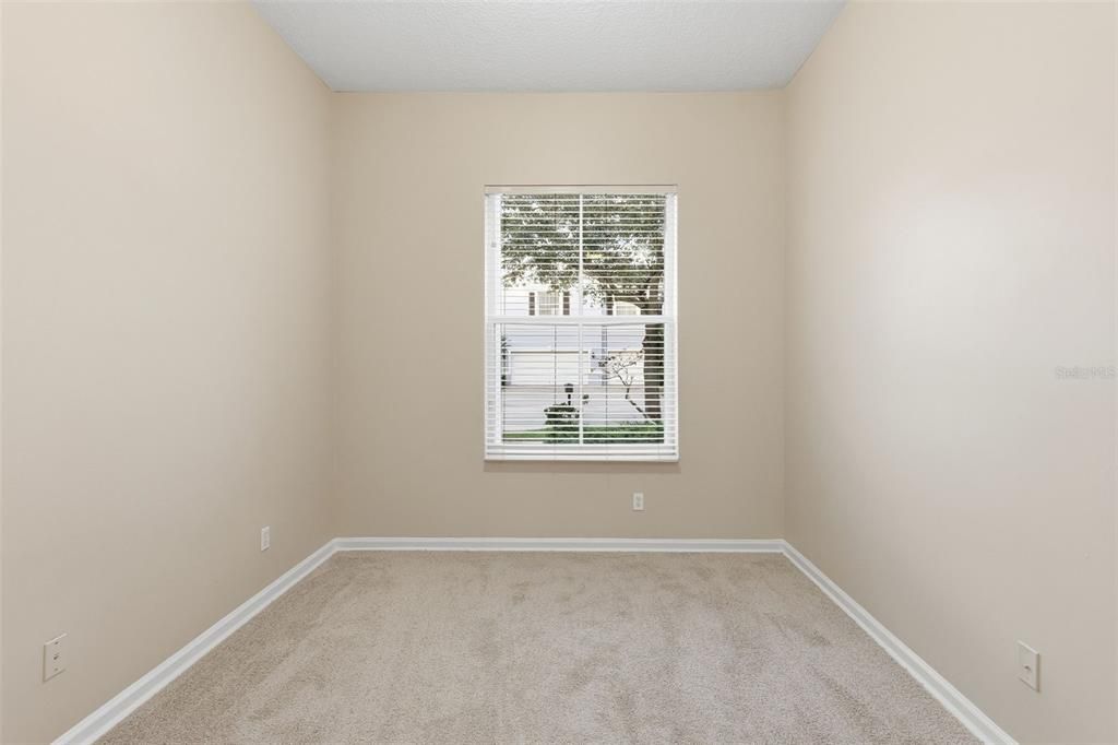 En Venta: $639,900 (5 camas, 3 baños, 2821 Pies cuadrados)