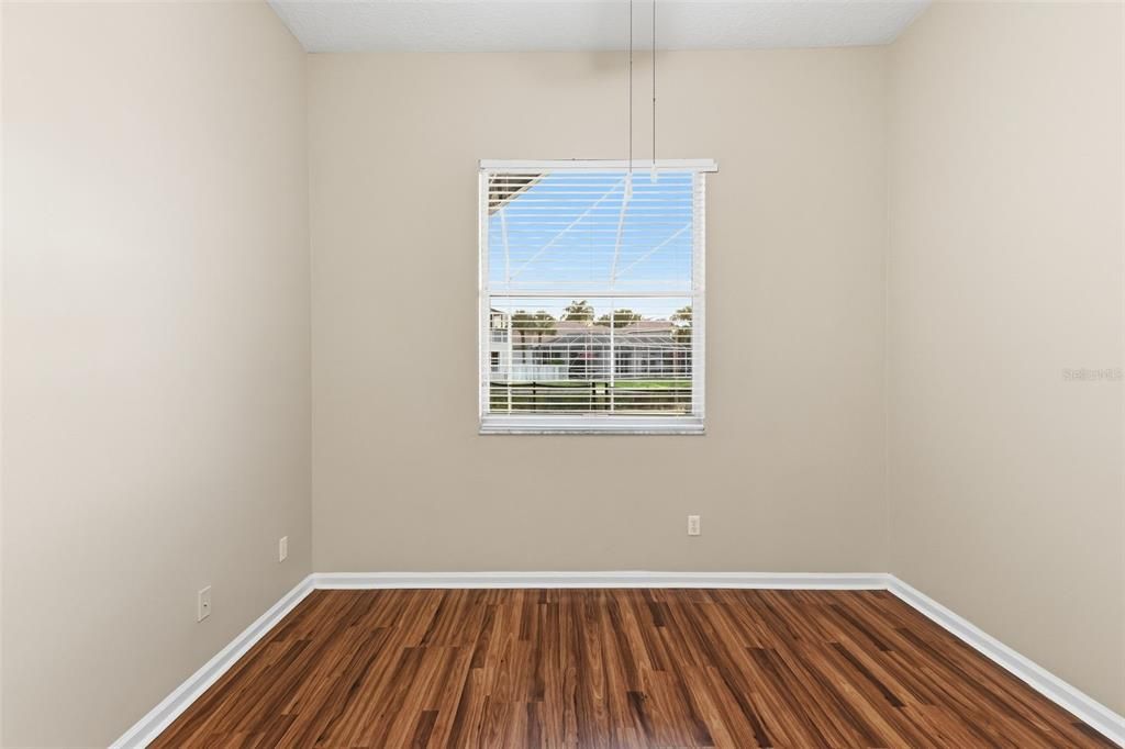 En Venta: $639,900 (5 camas, 3 baños, 2821 Pies cuadrados)