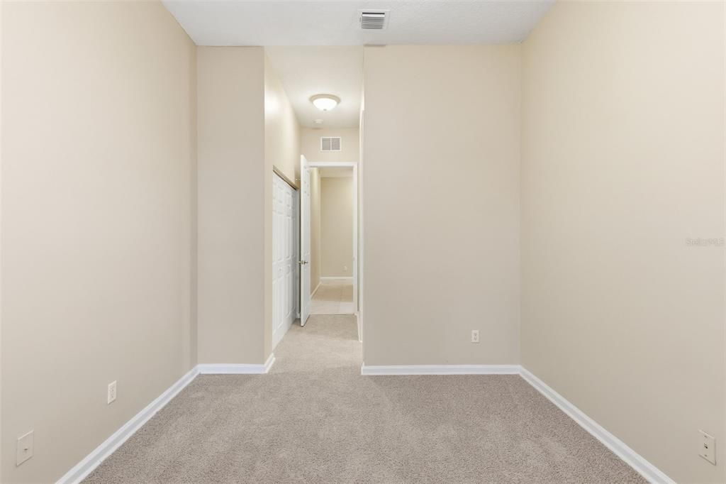 En Venta: $639,900 (5 camas, 3 baños, 2821 Pies cuadrados)