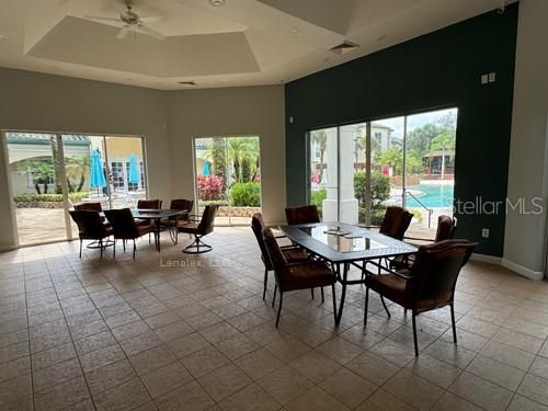 Под контрактом: $1,480 (2 спален, 2 ванн, 1110 Квадратных фут)