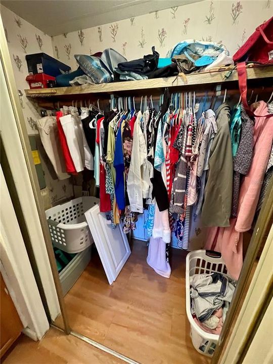 待售: $137,000 (2 贝兹, 2 浴室, 1152 平方英尺)