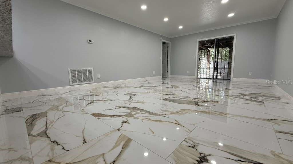 待售: $414,900 (3 贝兹, 2 浴室, 1185 平方英尺)