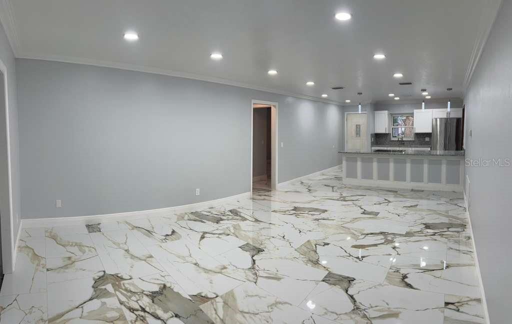 待售: $414,900 (3 贝兹, 2 浴室, 1185 平方英尺)