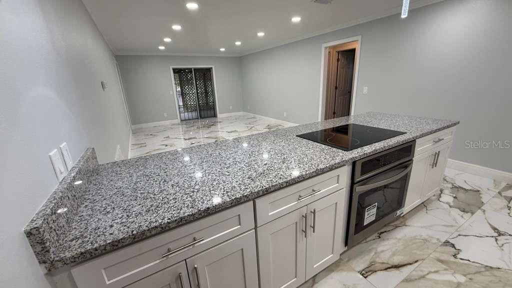 待售: $414,900 (3 贝兹, 2 浴室, 1185 平方英尺)