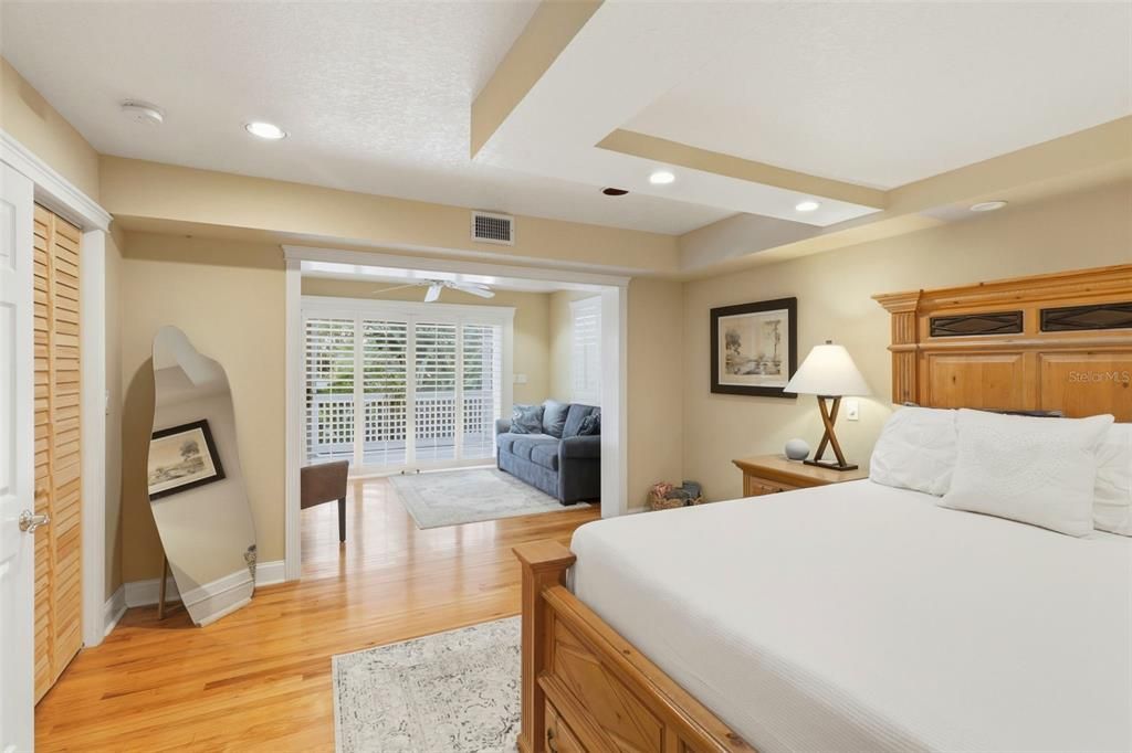 На продажу: $659,900 (4 спален, 4 ванн, 2192 Квадратных фут)