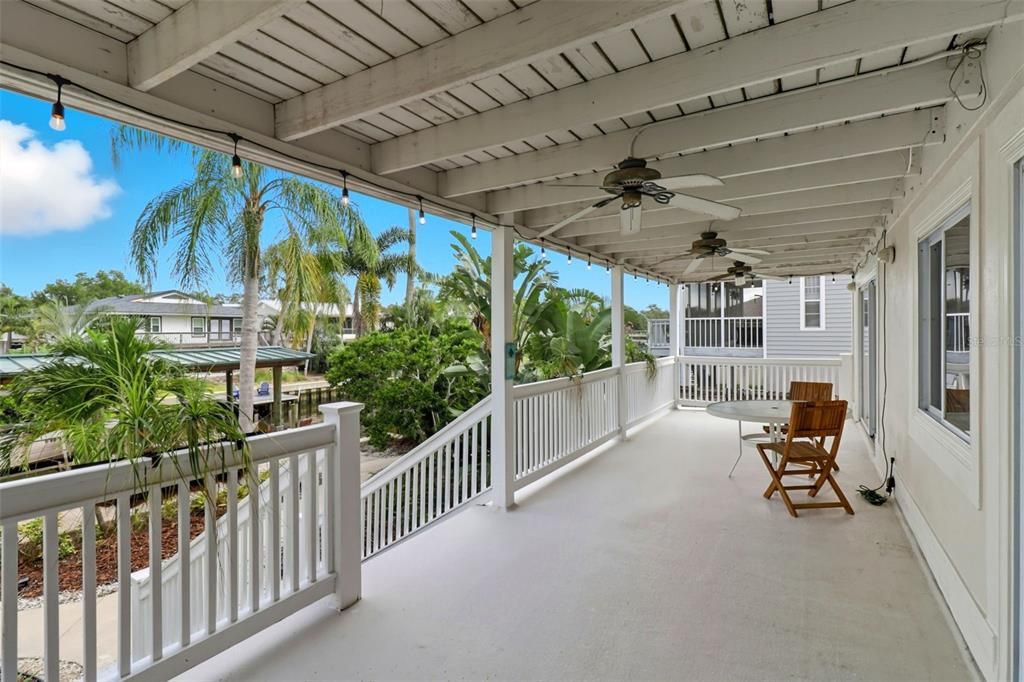 На продажу: $659,900 (4 спален, 4 ванн, 2192 Квадратных фут)